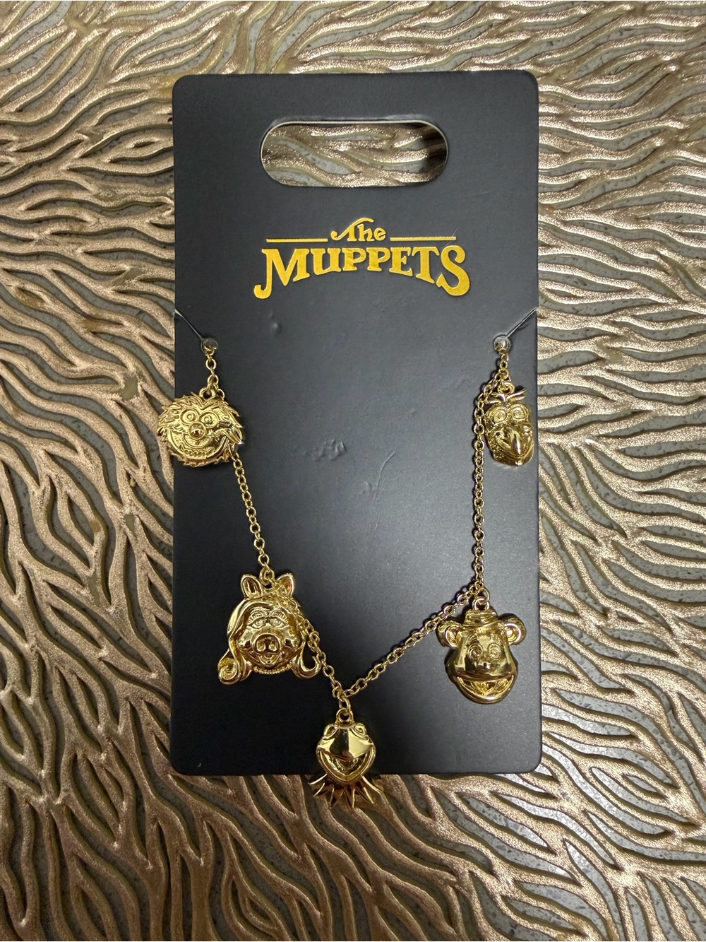Disney D23 Muppets Charm Necklace w/ Kermit, Miss Piggy, Gonzo, Fozzie, Animal